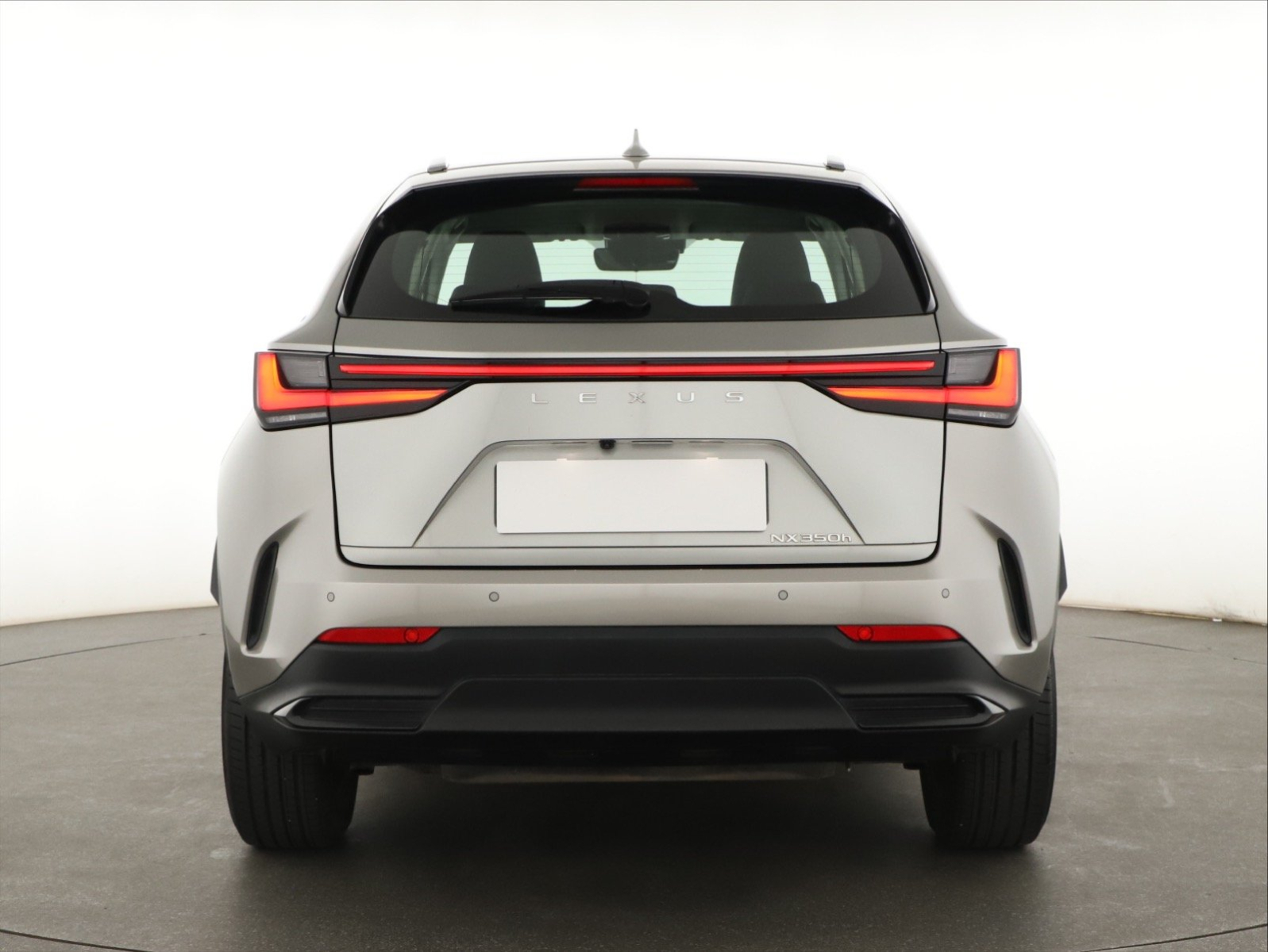 Lexus NX - 2023