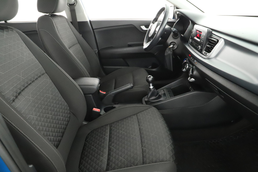Kia Rio, 2022