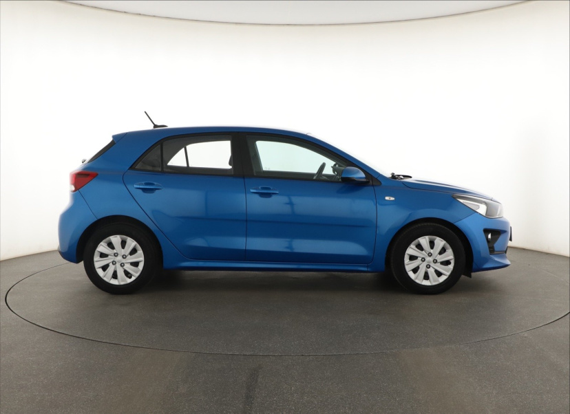 Kia Rio, 2022