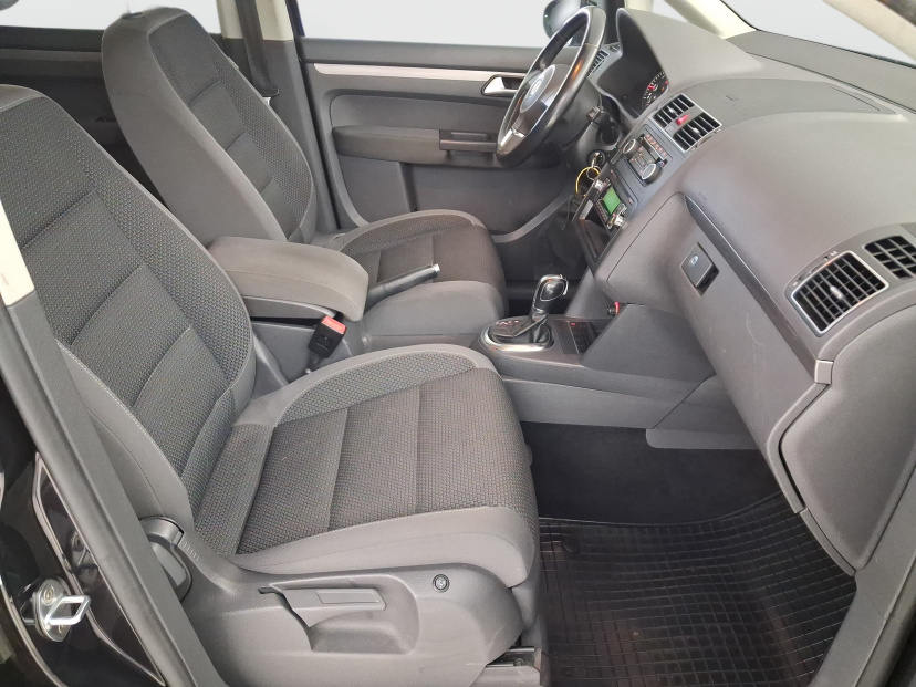 Volkswagen Touran, 2012