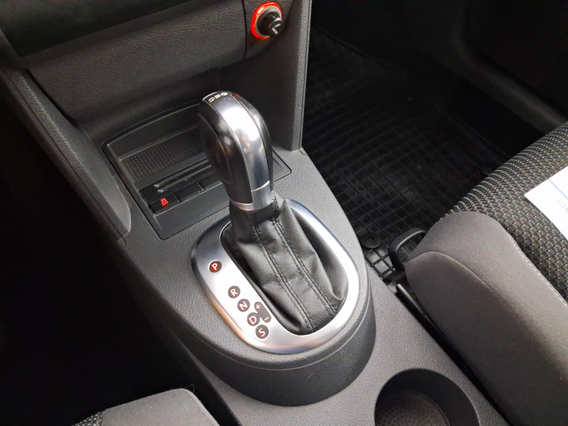 Volkswagen Touran, 2012