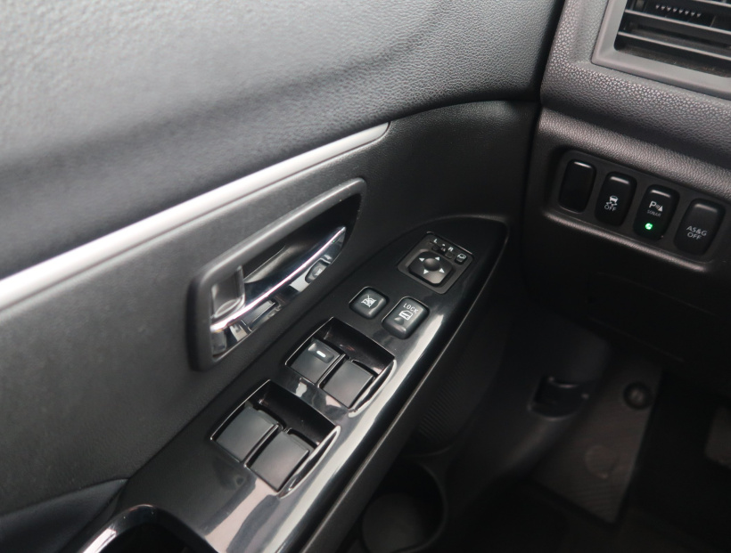 Peugeot 4008, 2012