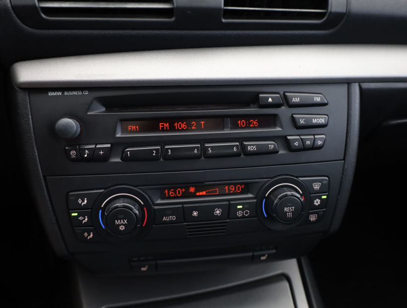 BMW 1, 2006