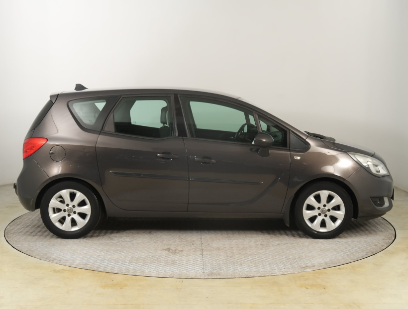Opel Meriva, 2015