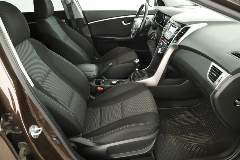 Hyundai i30, 2016