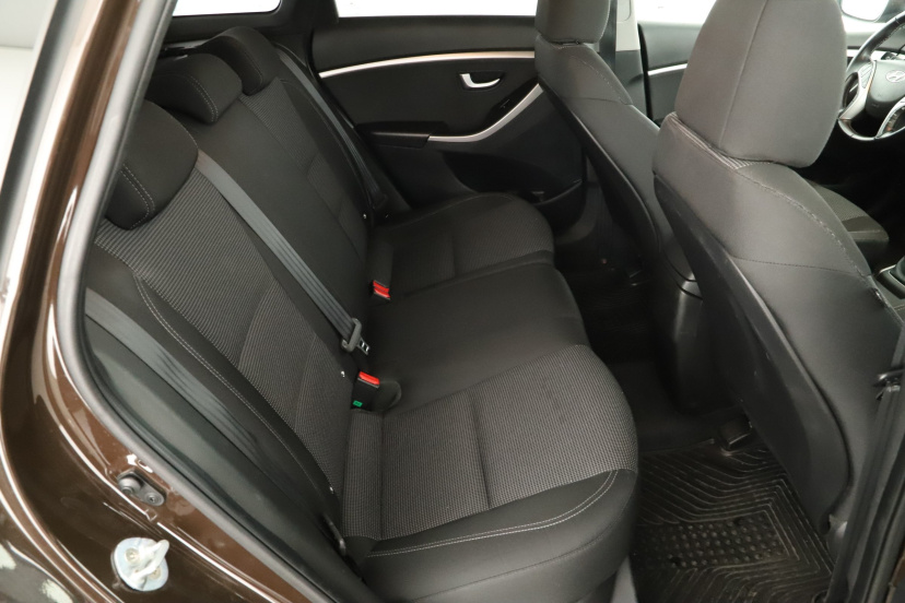 Hyundai i30, 2016