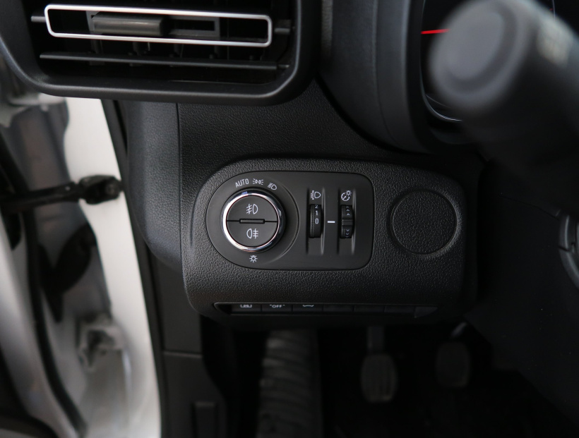Opel Combo, 2022