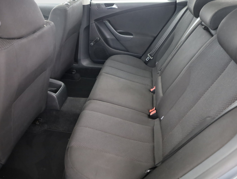 Volkswagen Passat, 2007