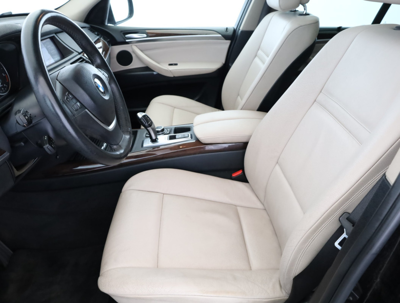 BMW X5, 2011