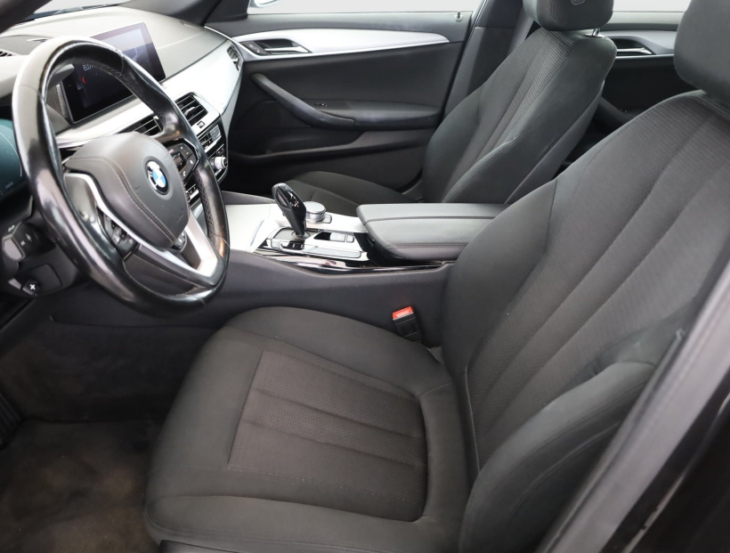 BMW 5, 2019