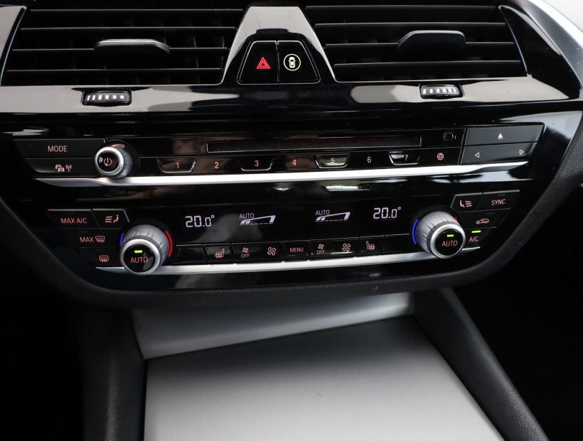 BMW 5, 2019