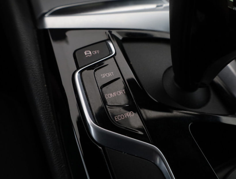 BMW 5, 2019