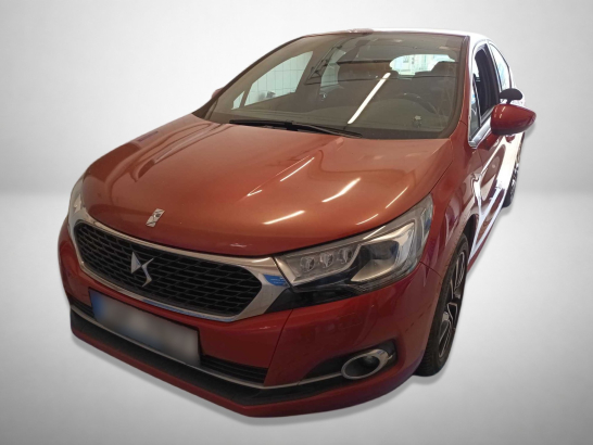 DS 4