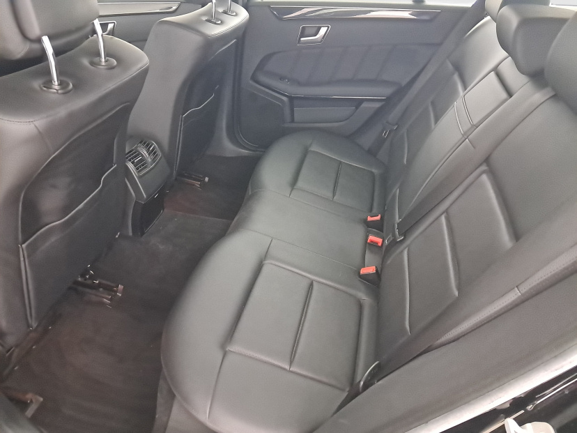 Mercedes-Benz E, 2011