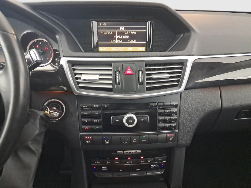 Mercedes-Benz E, 2011
