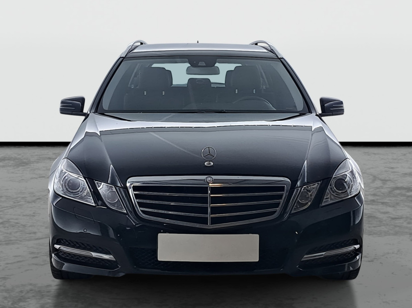 Mercedes-Benz E, 2011