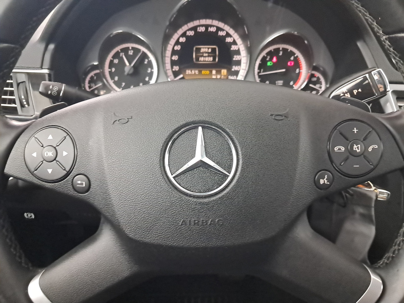 Mercedes-Benz E, 2011