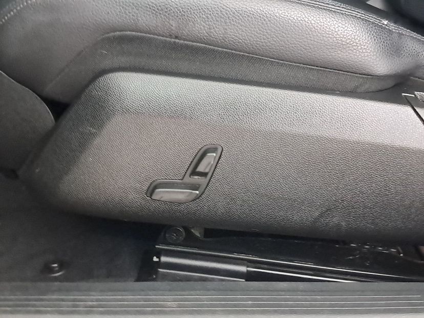 Mercedes-Benz E, 2011