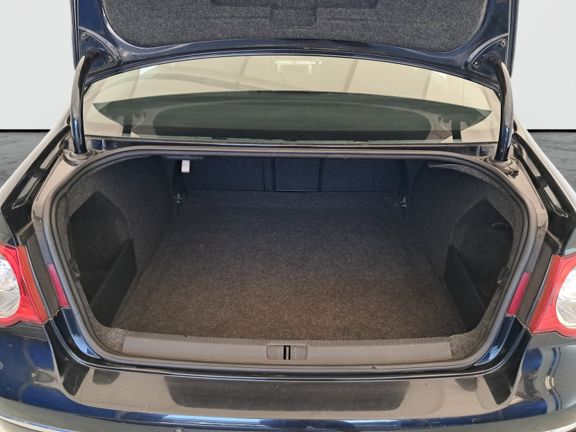 Volkswagen Passat, 2008