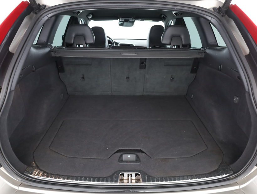 Volvo XC60, 2015