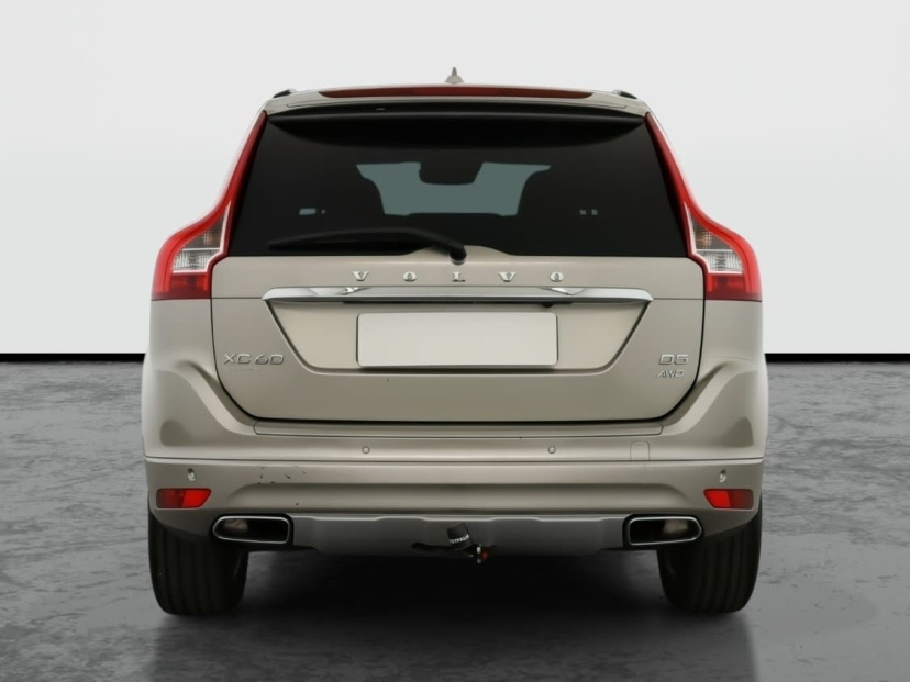 Volvo XC60, 2015