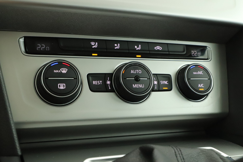Volkswagen Passat, 2016