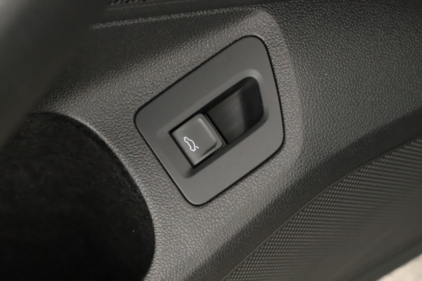 Volkswagen Passat, 2016