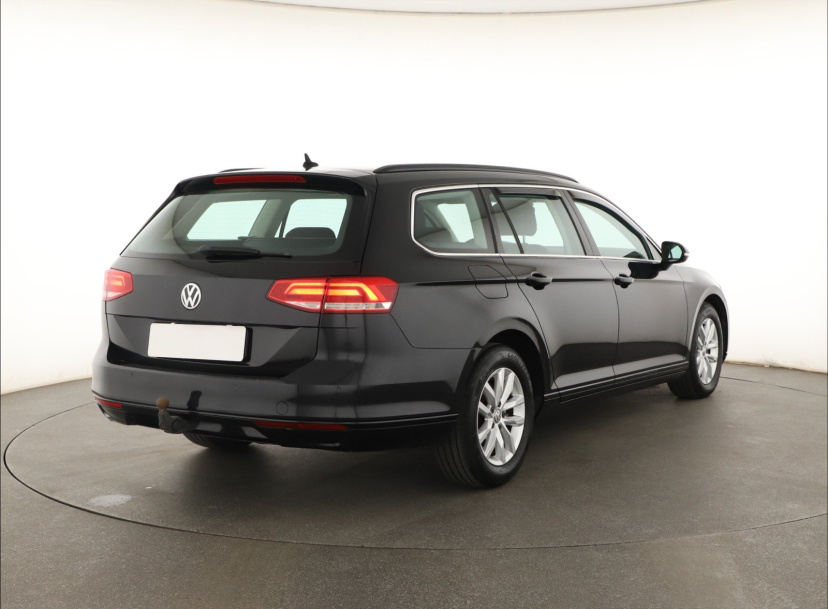 Volkswagen Passat, 2016