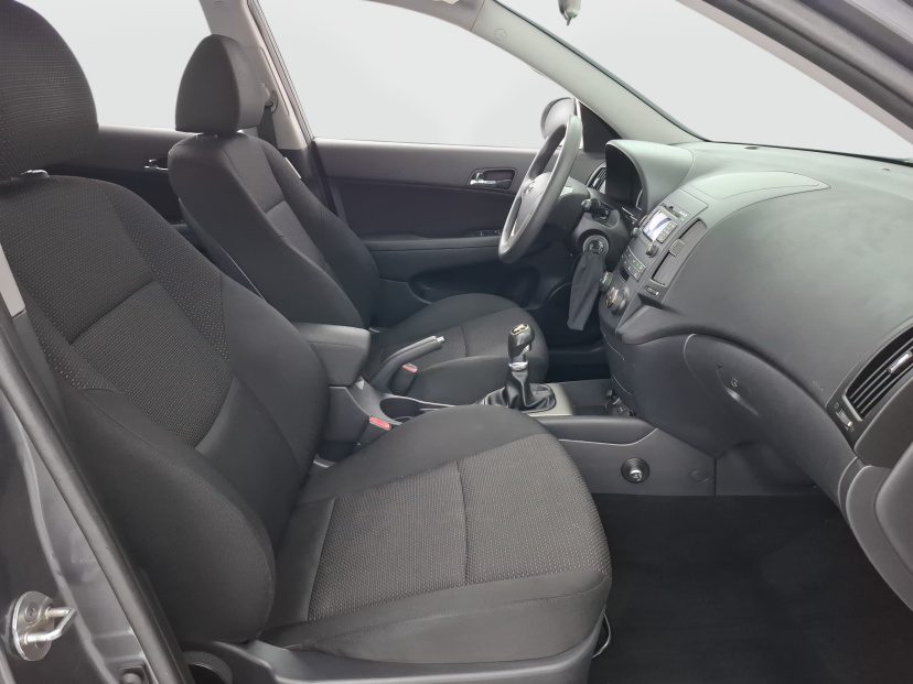 Hyundai i30, 2010