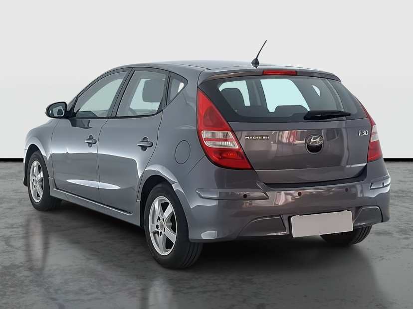Hyundai i30, 2010