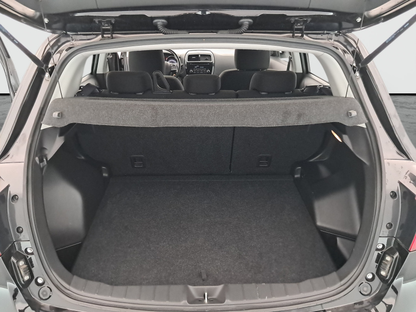 Mitsubishi ASX, 2016