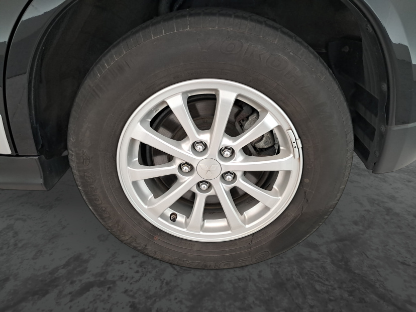 Mitsubishi ASX, 2016