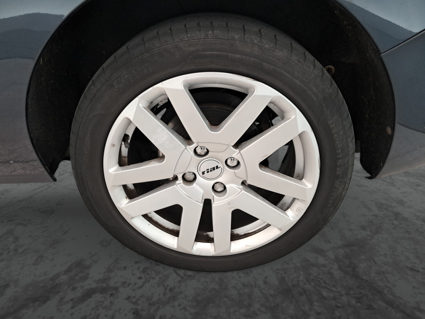 Peugeot 5008, 2015