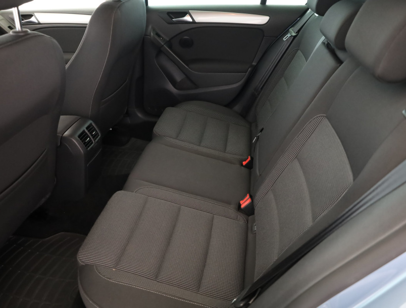 Volkswagen Golf, 2012