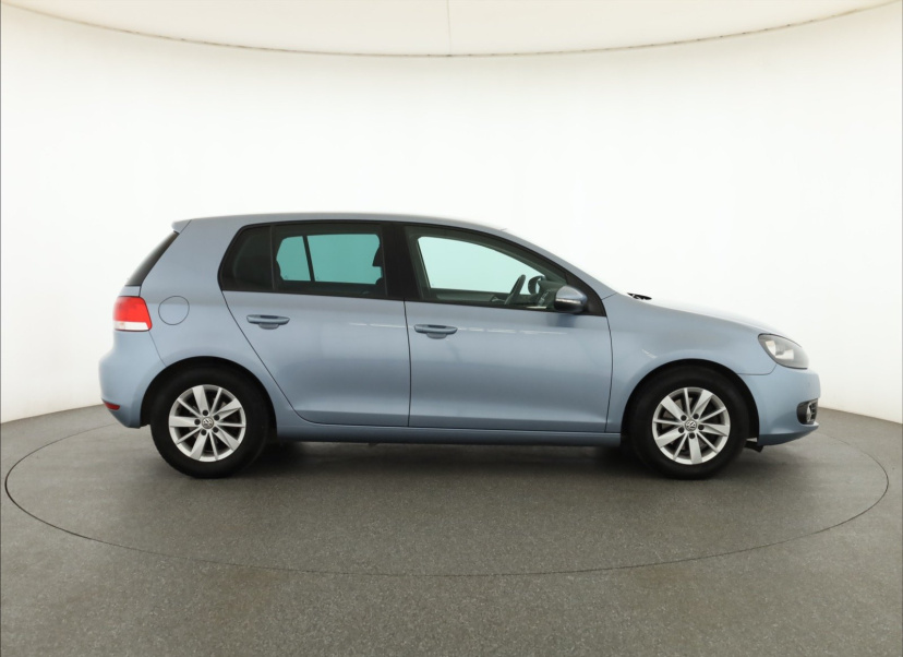 Volkswagen Golf, 2012