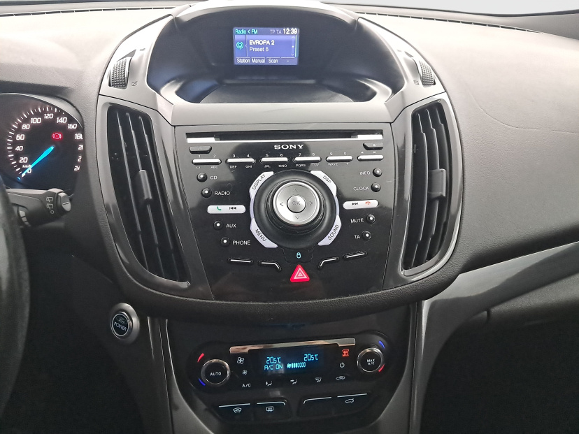 Ford Kuga, 2013