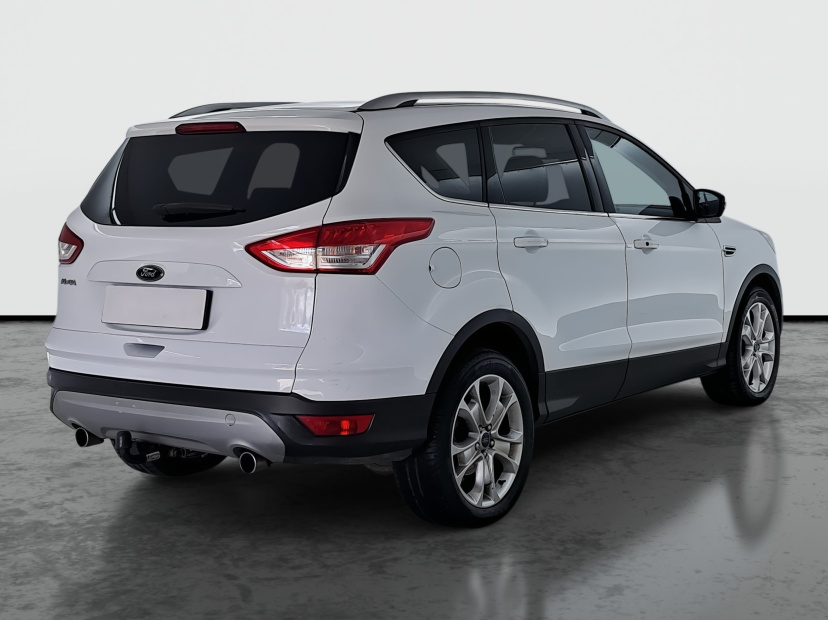 Ford Kuga, 2013