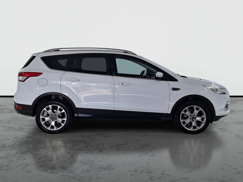 Ford Kuga, 2013
