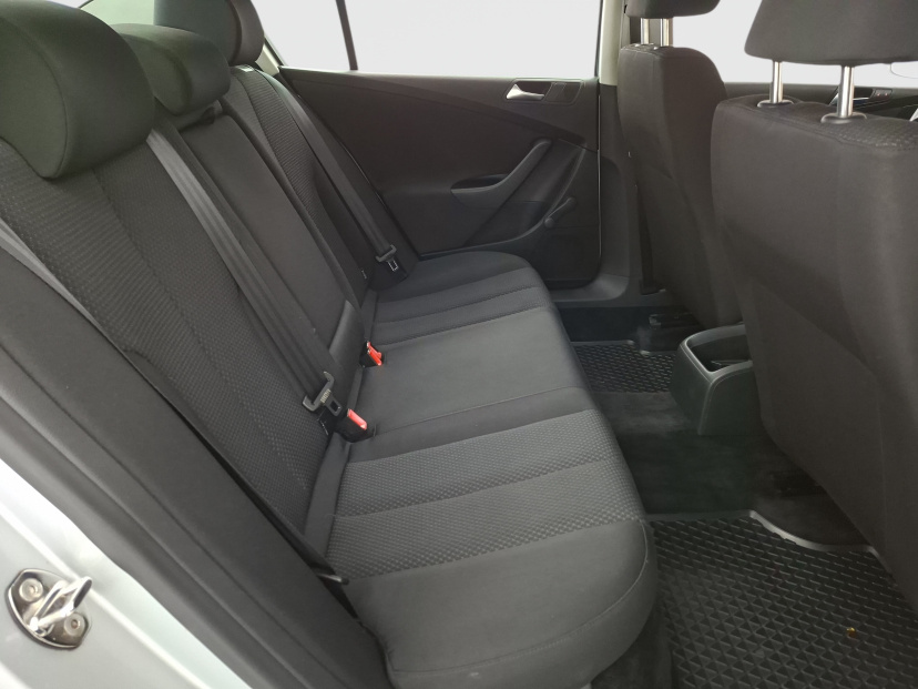 Volkswagen Passat, 2008