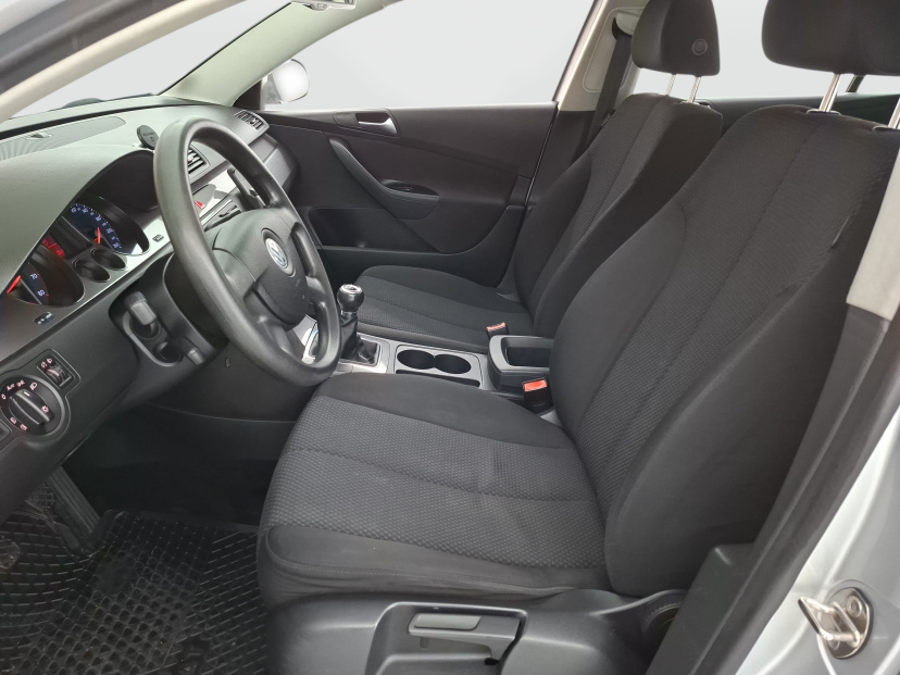 Volkswagen Passat, 2008