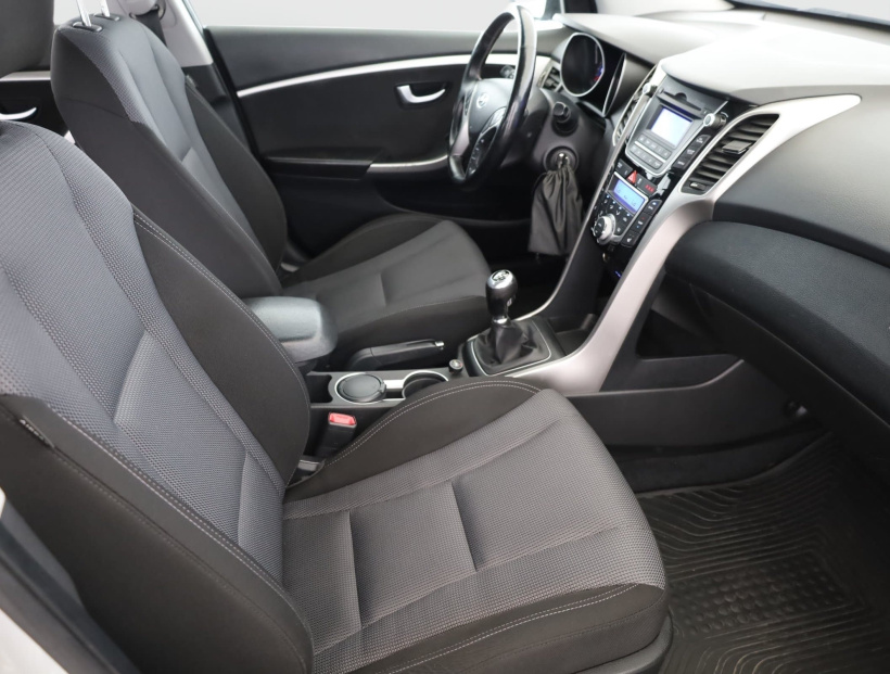 Hyundai i30, 2013
