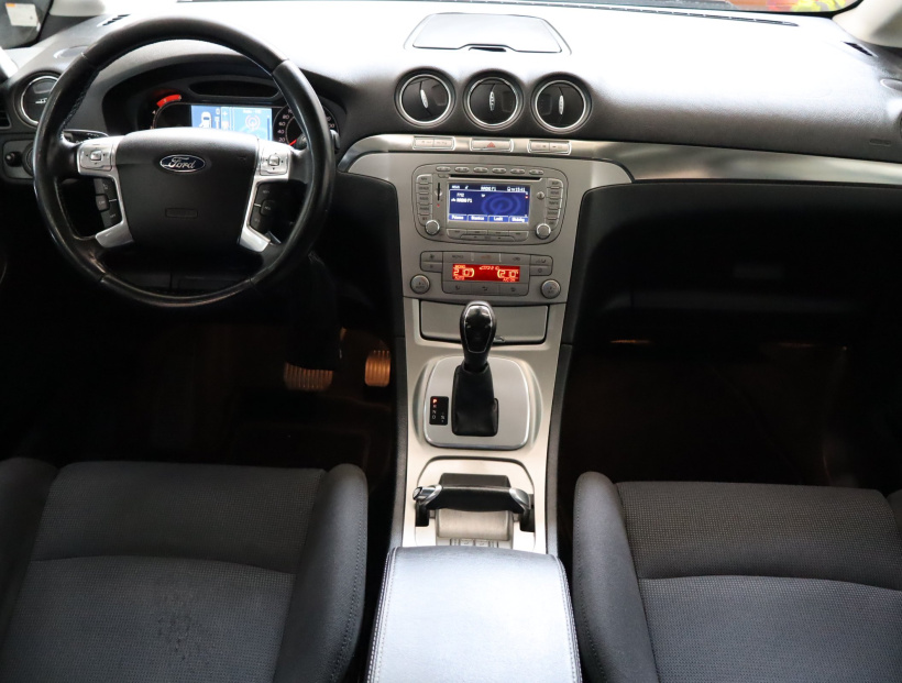 Ford Galaxy, 2009