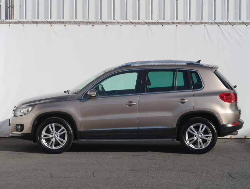 Volkswagen Tiguan, 2012