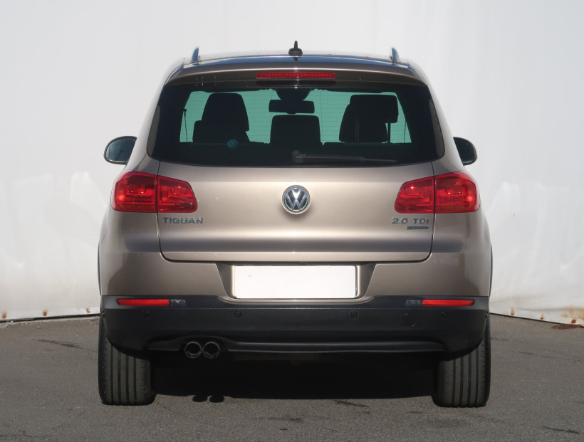 Volkswagen Tiguan, 2012