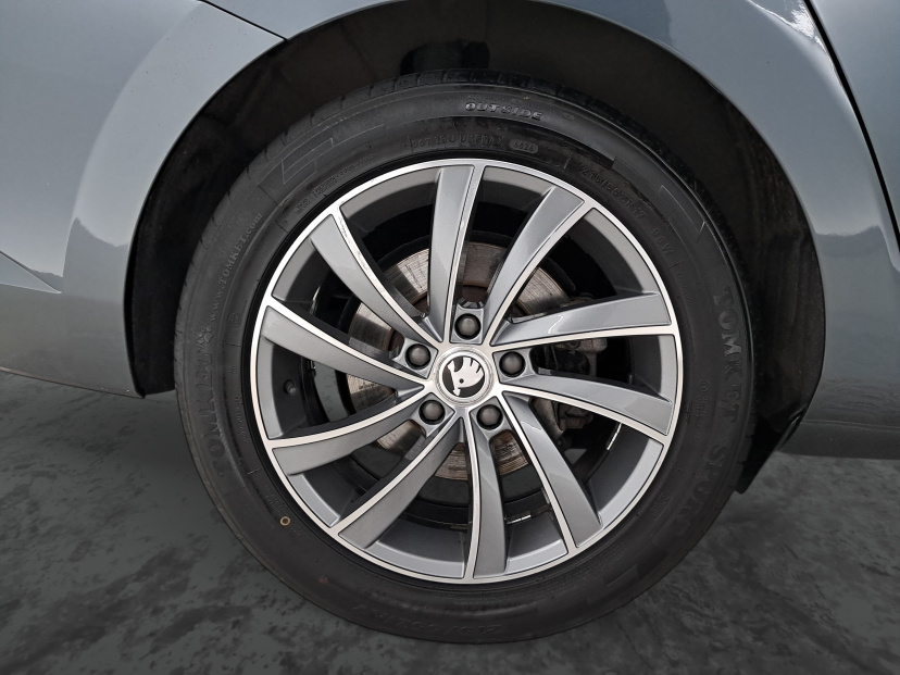 Škoda Superb, 2017