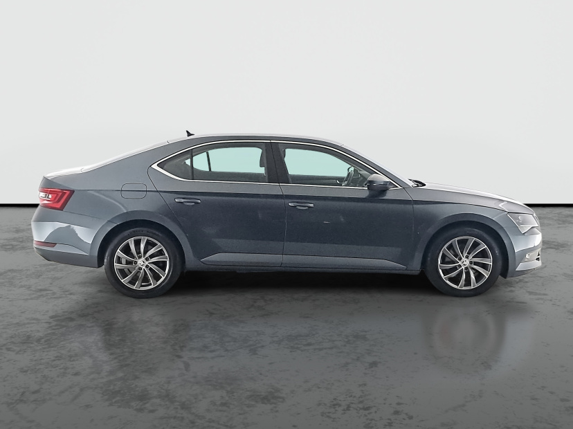 Škoda Superb, 2017