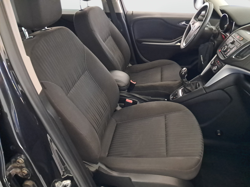 Opel Zafira, 2013