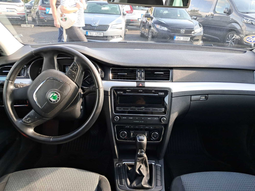 Škoda Superb, 2013