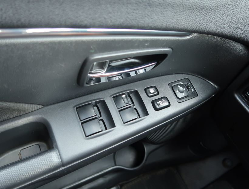 Mitsubishi ASX, 2014
