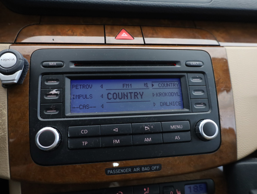 Volkswagen Passat, 2005